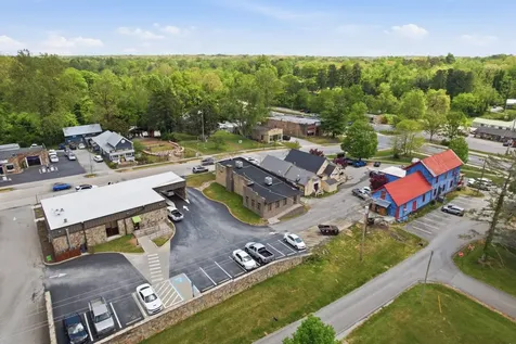 49 University Avenue Sewanee TN 37375
