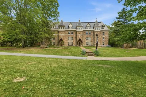 49 University Avenue Sewanee TN 37375