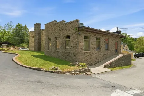 49 University Avenue Sewanee TN 37375