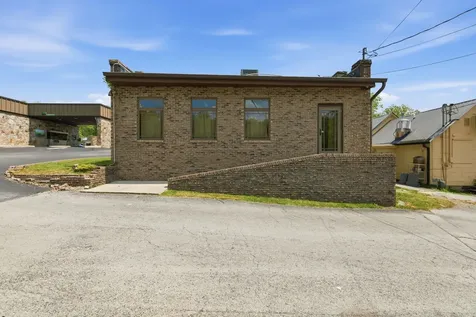 49 University Avenue Sewanee TN 37375