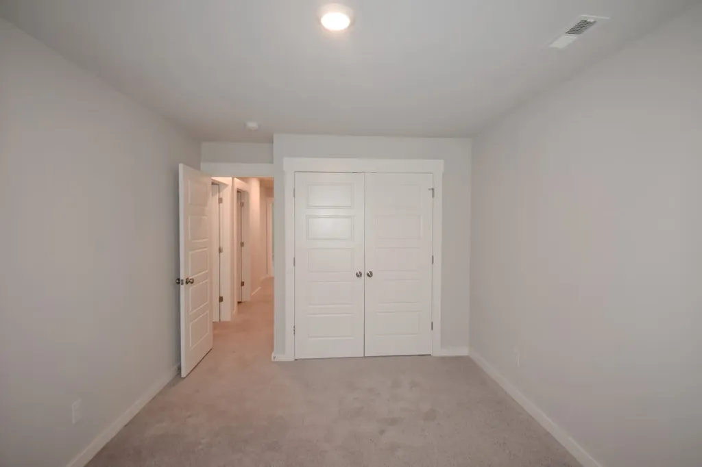 2279 Hospitality Lane Murfreesboro TN 37128