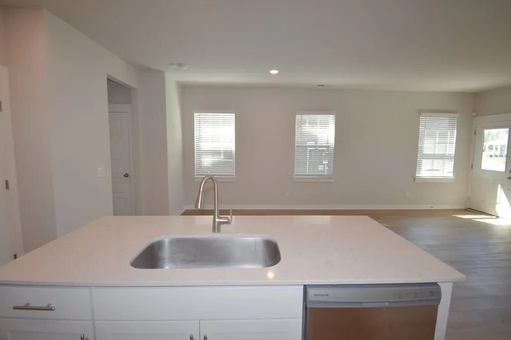 2279 Hospitality Lane Murfreesboro TN 37128