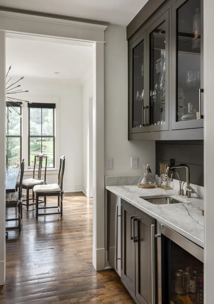 4527 Beacon Drive Nashville TN 37215