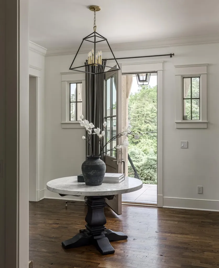 4527 Beacon Drive Nashville TN 37215