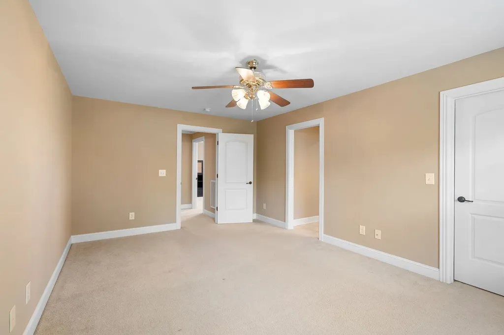 2003 Fishers Loop Spring Hill TN 37174