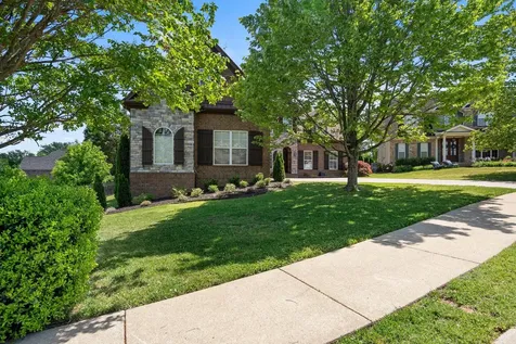 2003 Fishers Loop Spring Hill TN 37174
