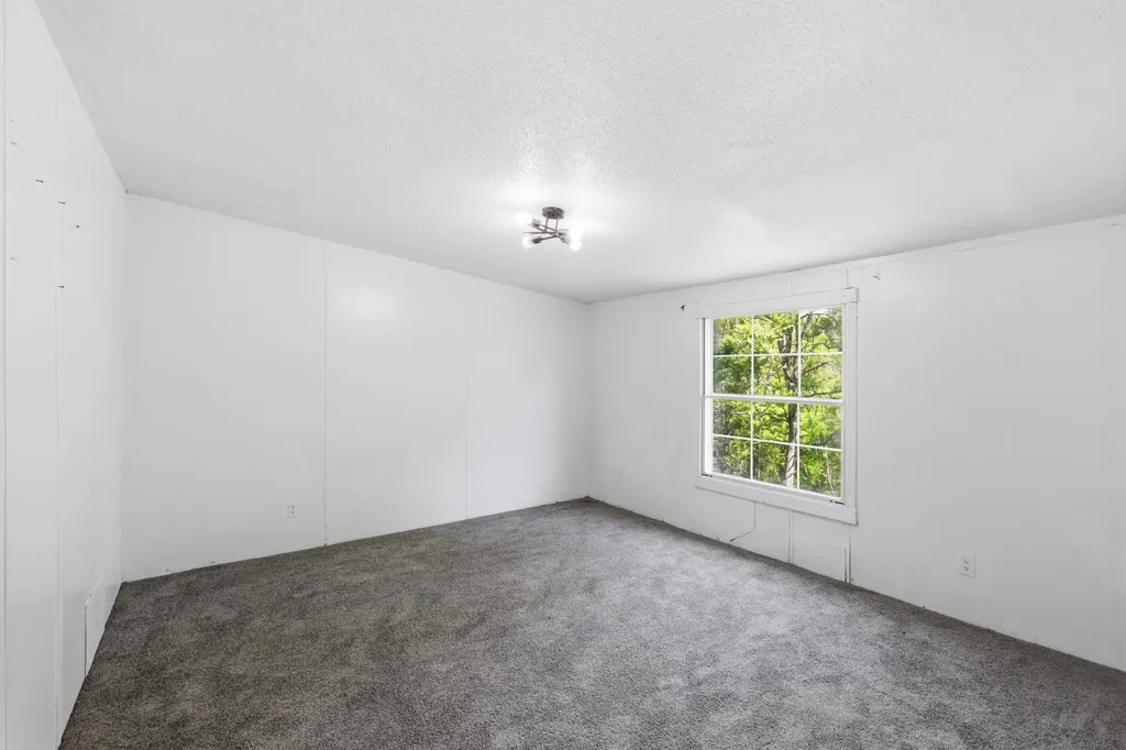 11274 Allen Drive Lyles TN 37098
