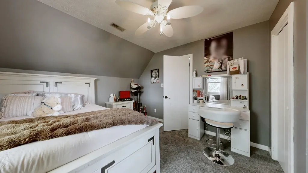 9695 Hartsville Pike Lebanon TN 37087