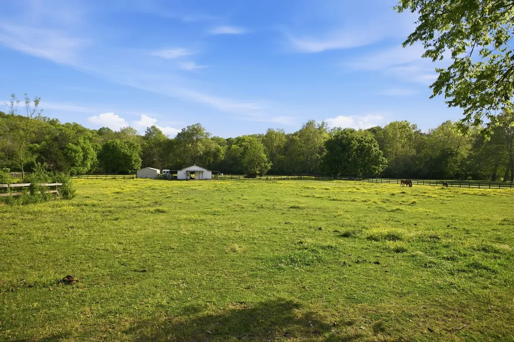 6515 Holt Road Nashville TN 37211