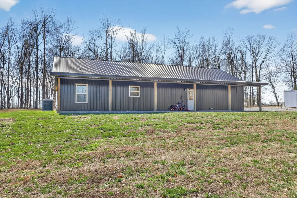 562 Northup Road Portland TN 37148