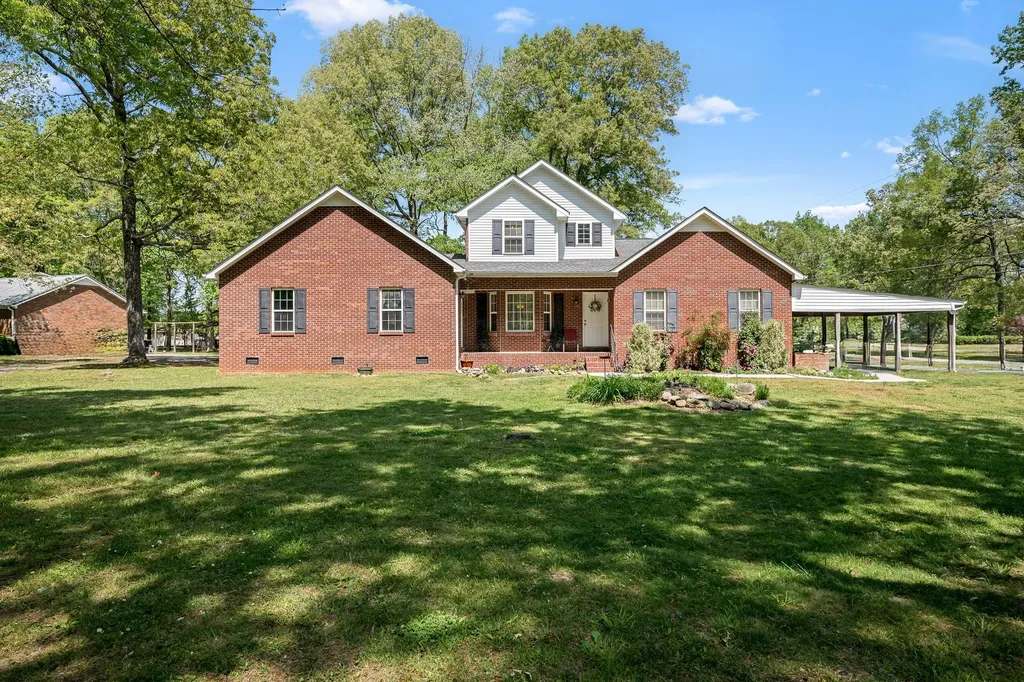 112 Prince Lane Tullahoma TN 37388