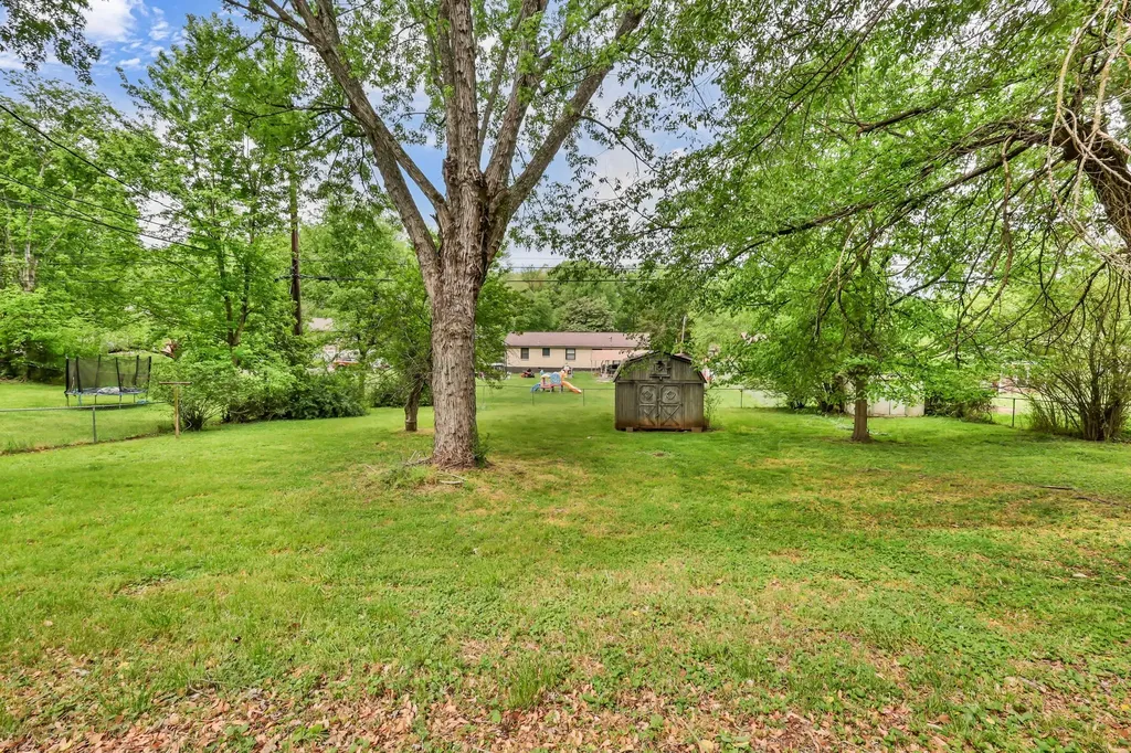 116 Allenwood Drive Clarksville TN 37043
