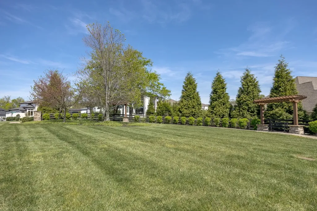 6055 Lookaway Circle Franklin TN 37067