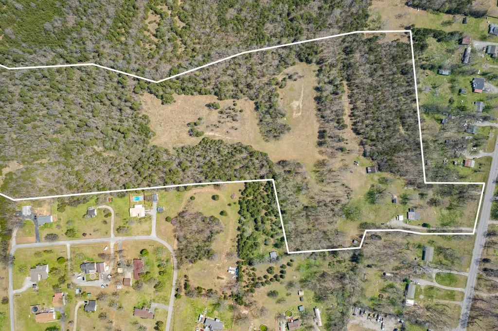 1768 Fayetteville Highway Belfast TN 37019