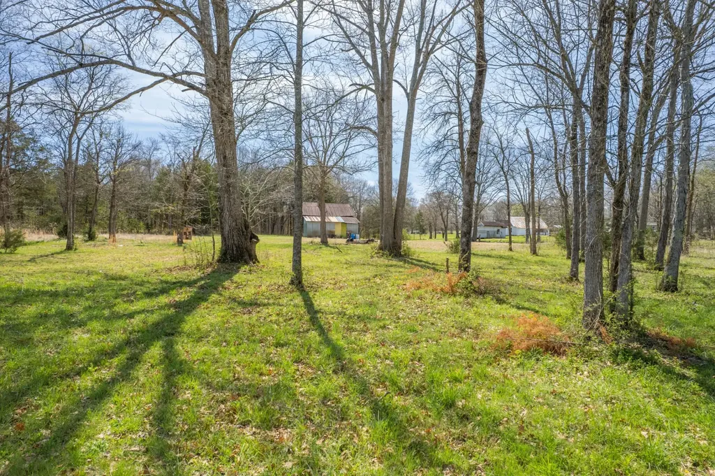 1768 Fayetteville Highway Belfast TN 37019