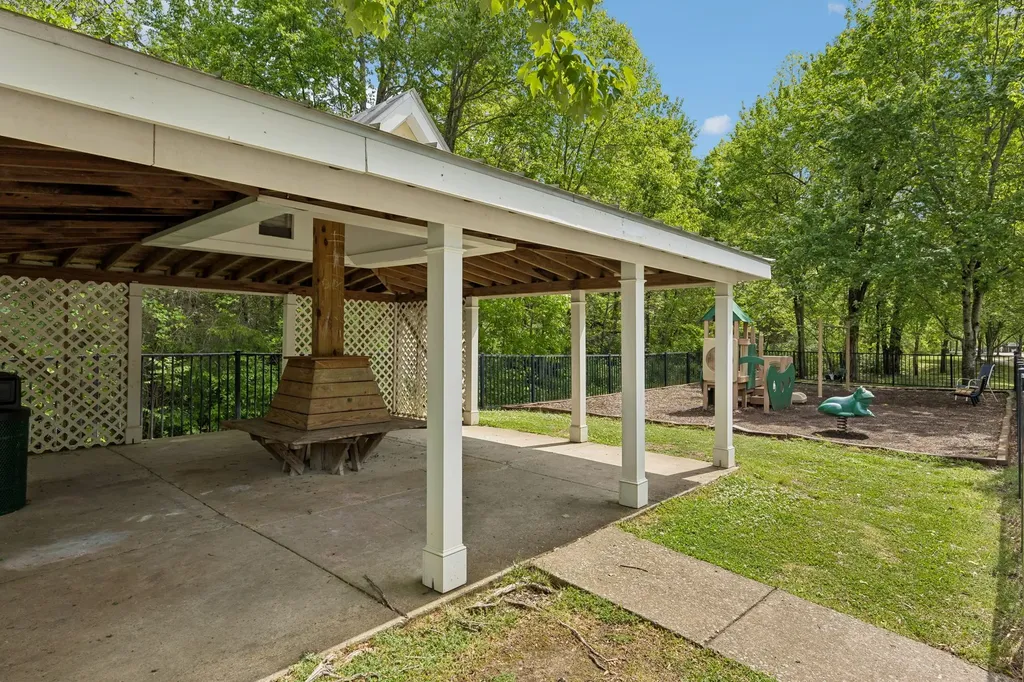 8502 Novak Lane Nashville TN 37211