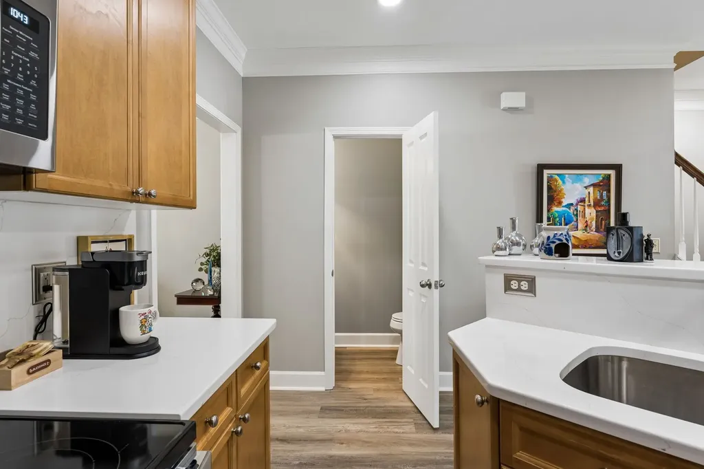 8502 Novak Lane Nashville TN 37211