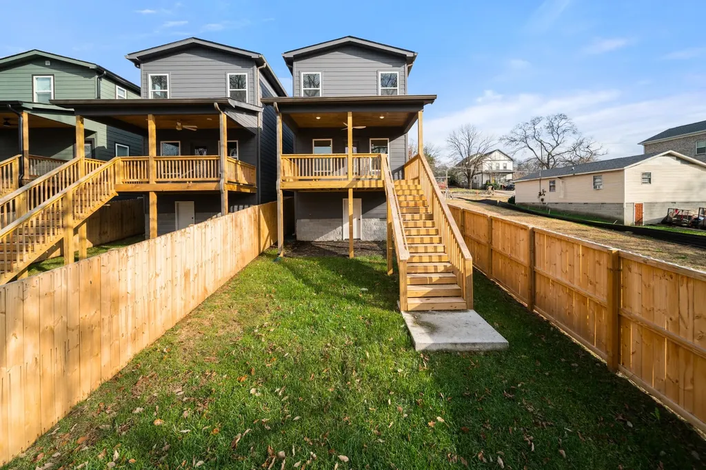 2118A Burns Street Nashville TN 37216