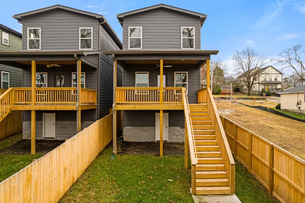 2118A Burns Street Nashville TN 37216