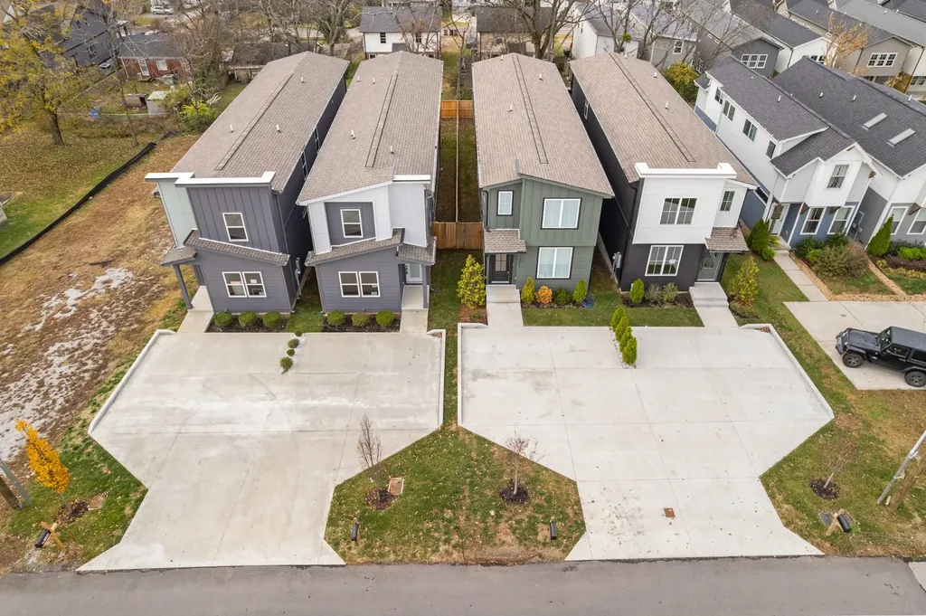2118A Burns Street Nashville TN 37216