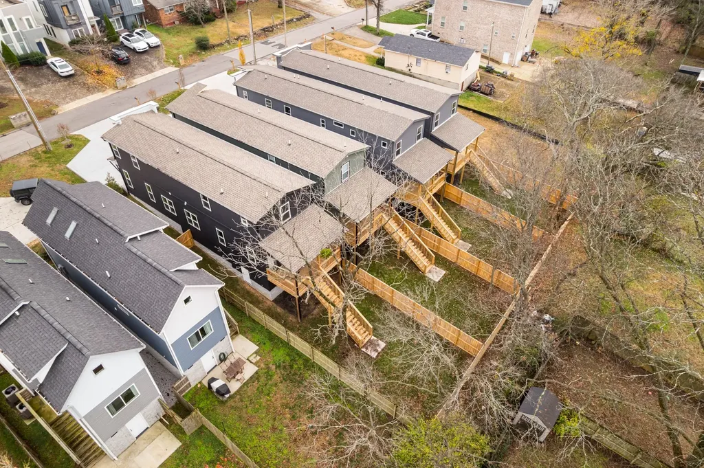 2118A Burns Street Nashville TN 37216