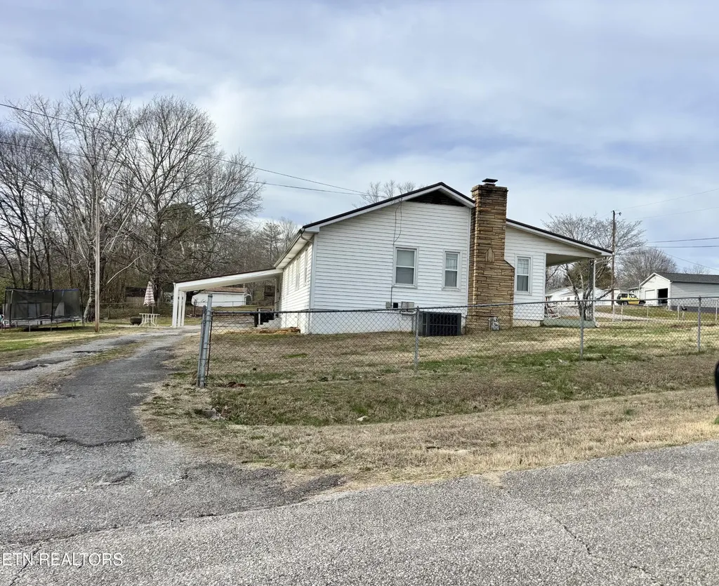 204 Virginia Street Kingston TN 37763