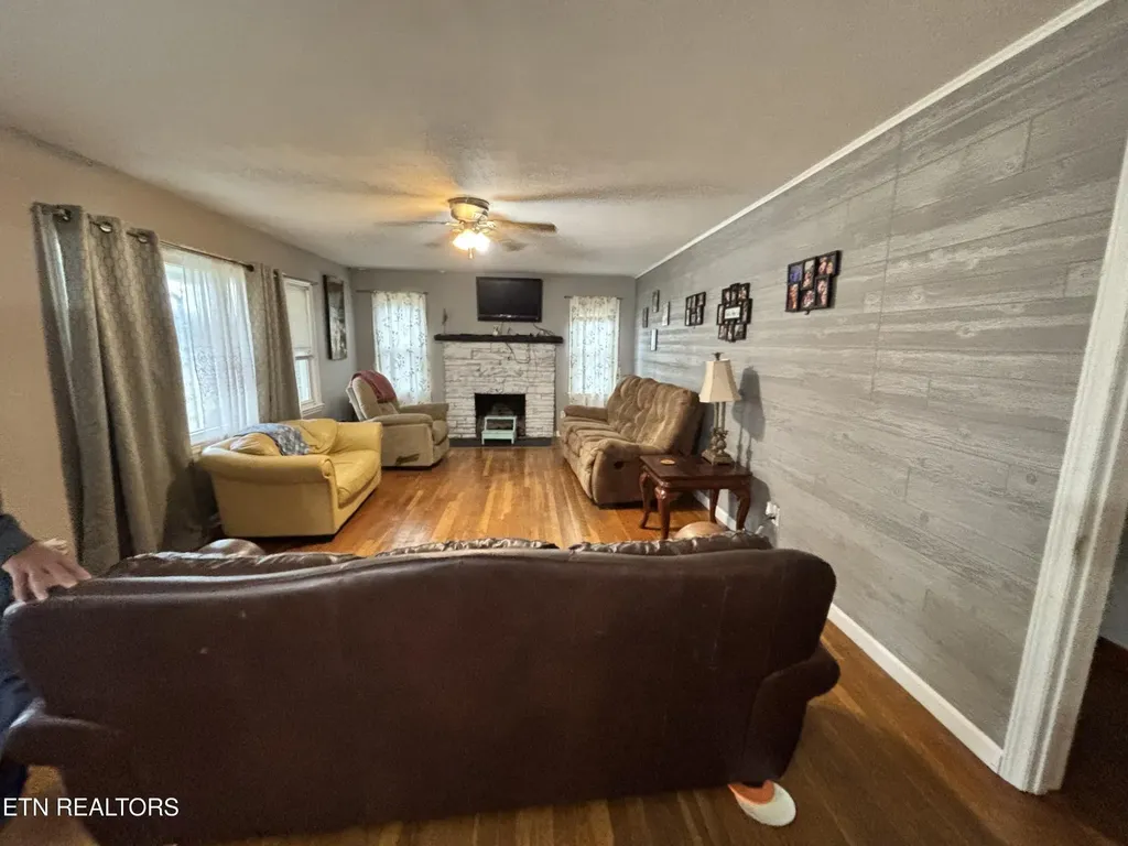 204 Virginia Street Kingston TN 37763
