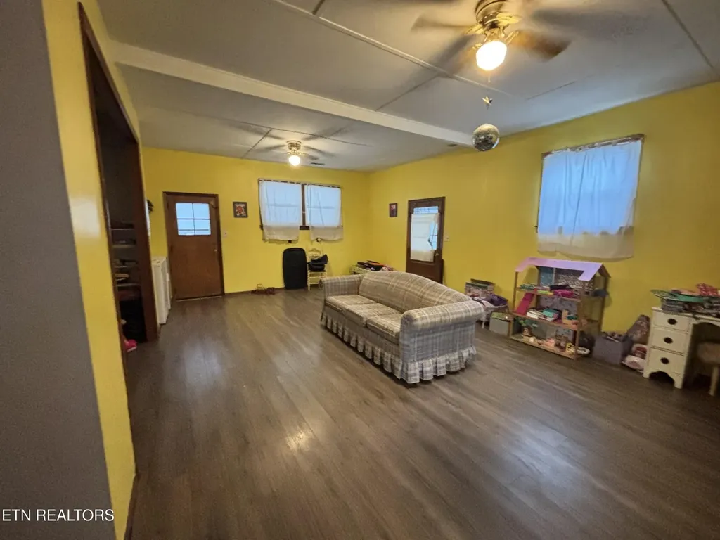 204 Virginia Street Kingston TN 37763