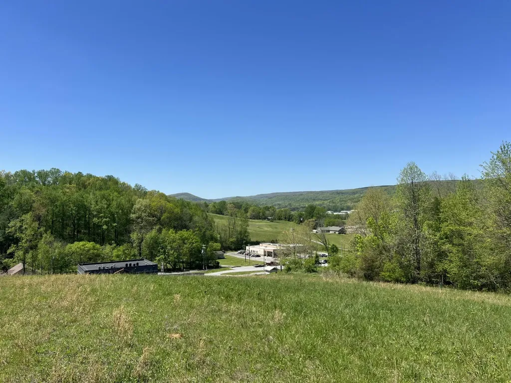 4 Brookstone Heights Lane Dayton TN 37321