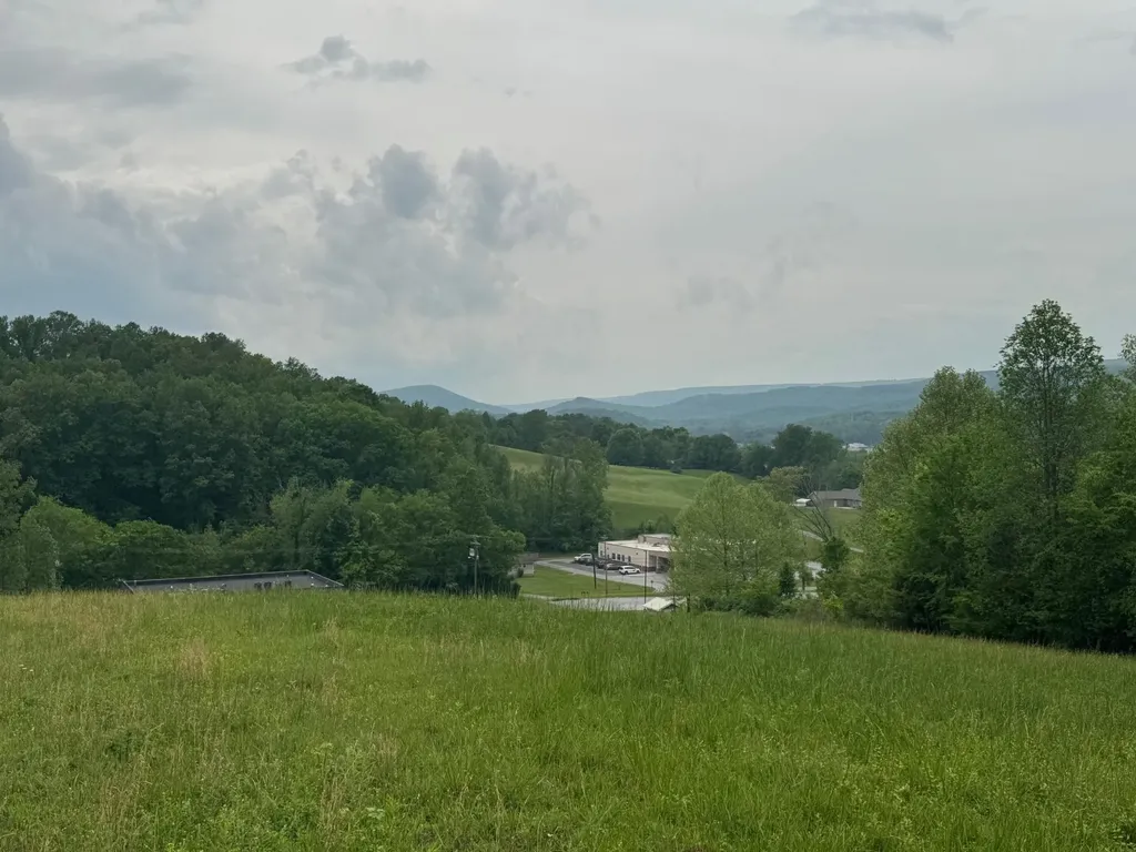 4 Brookstone Heights Lane Dayton TN 37321