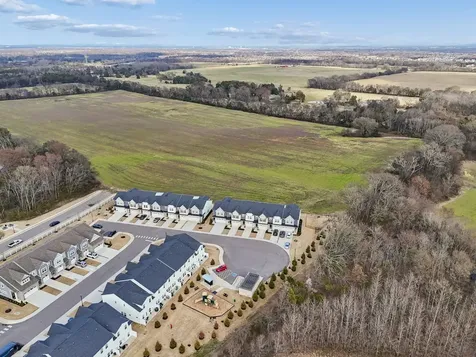 5743 Dockside Drive Rockvale TN 37153