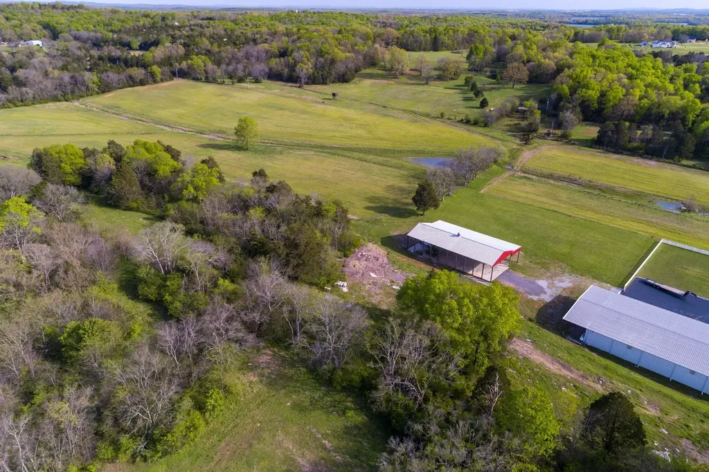 5 Corinth Road Mount Juliet TN 37122