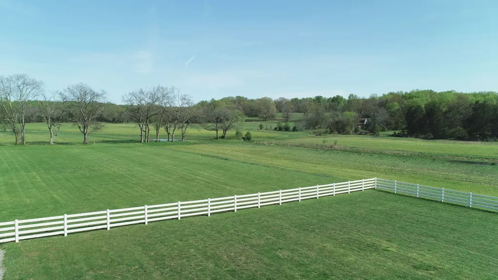 5 Corinth Road Mount Juliet TN 37122