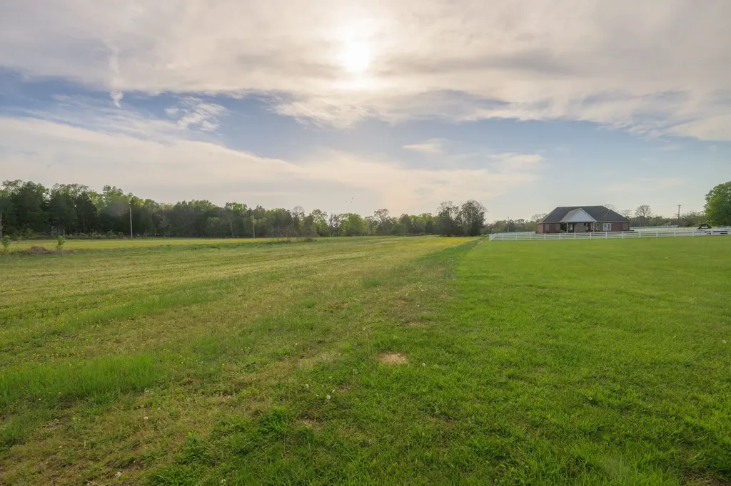 5 Corinth Road Mount Juliet TN 37122