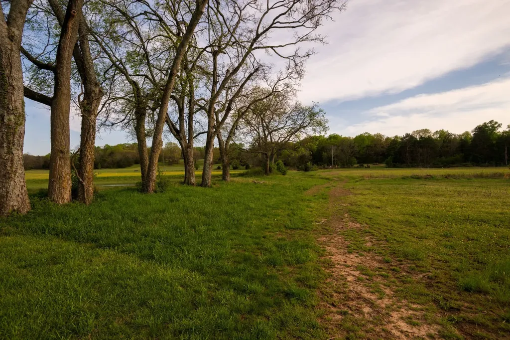 5 Corinth Road Mount Juliet TN 37122