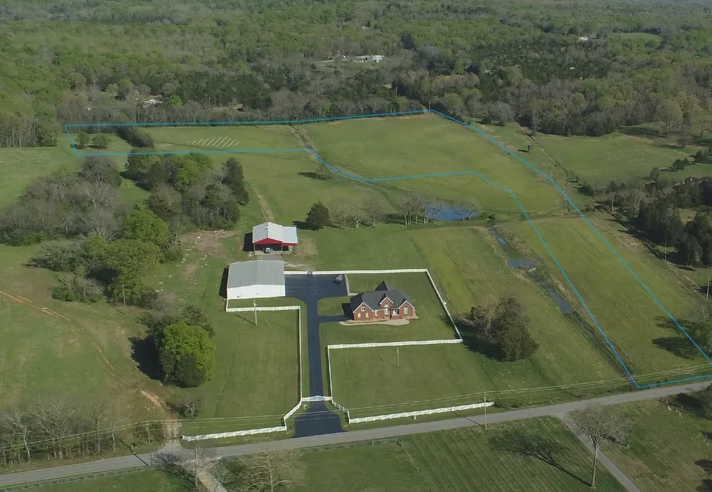 6 Corinth Road Mount Juliet TN 37122