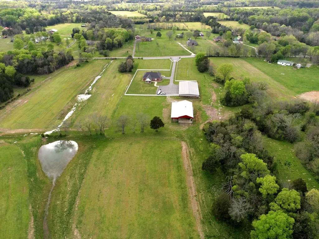 6 Corinth Road Mount Juliet TN 37122