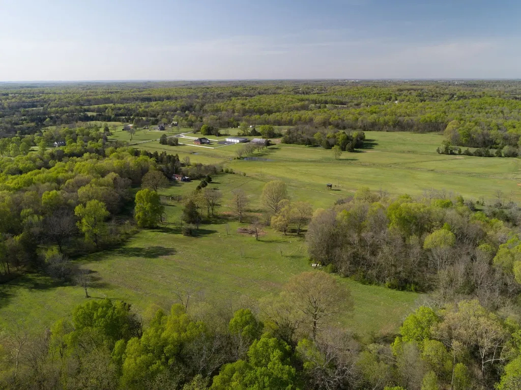 6 Corinth Road Mount Juliet TN 37122