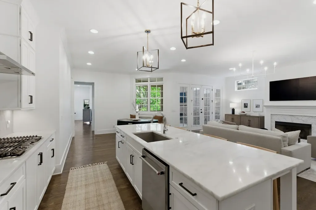 842 Woodmont Boulevard Nashville TN 37204