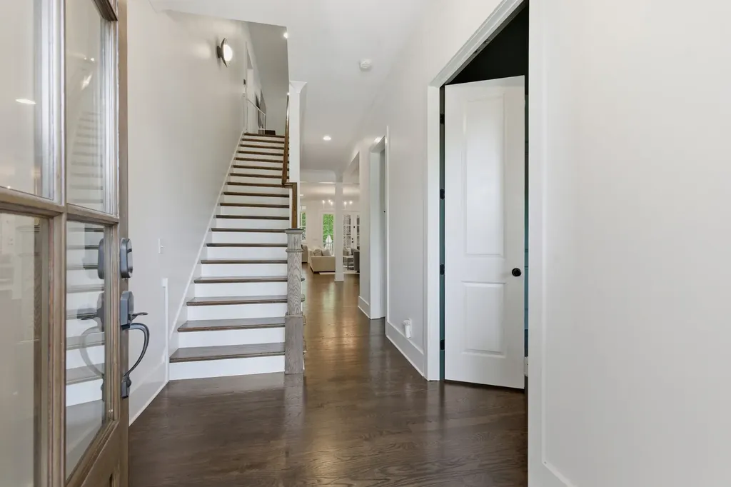 842 Woodmont Boulevard Nashville TN 37204