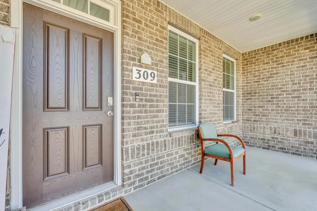 309 Greymoor Lane Cookeville TN 38501