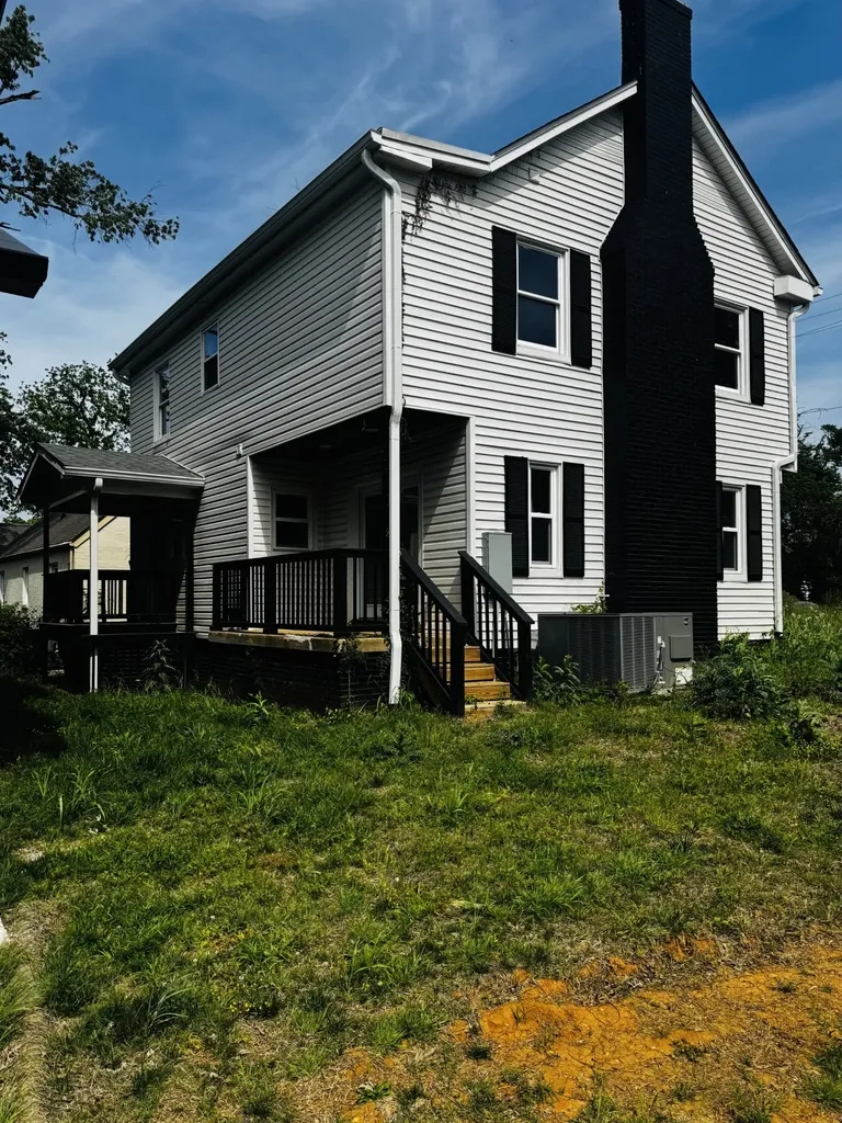 806 Fairwin Avenue Nashville TN 37216