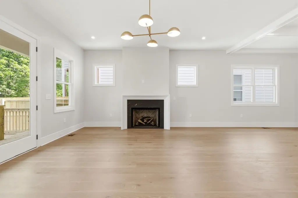 6332A Columbia Avenue Nashville TN 37209