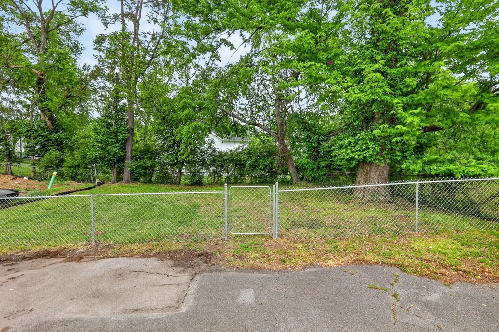 1413 Porter Road Nashville TN 37206
