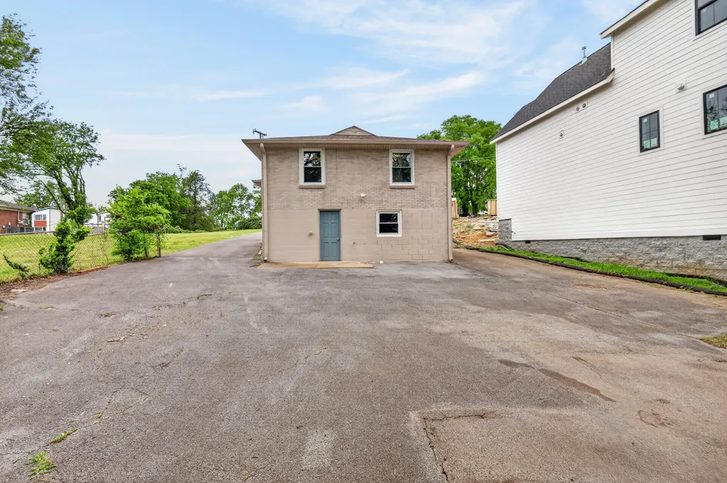 1413 Porter Road Nashville TN 37206