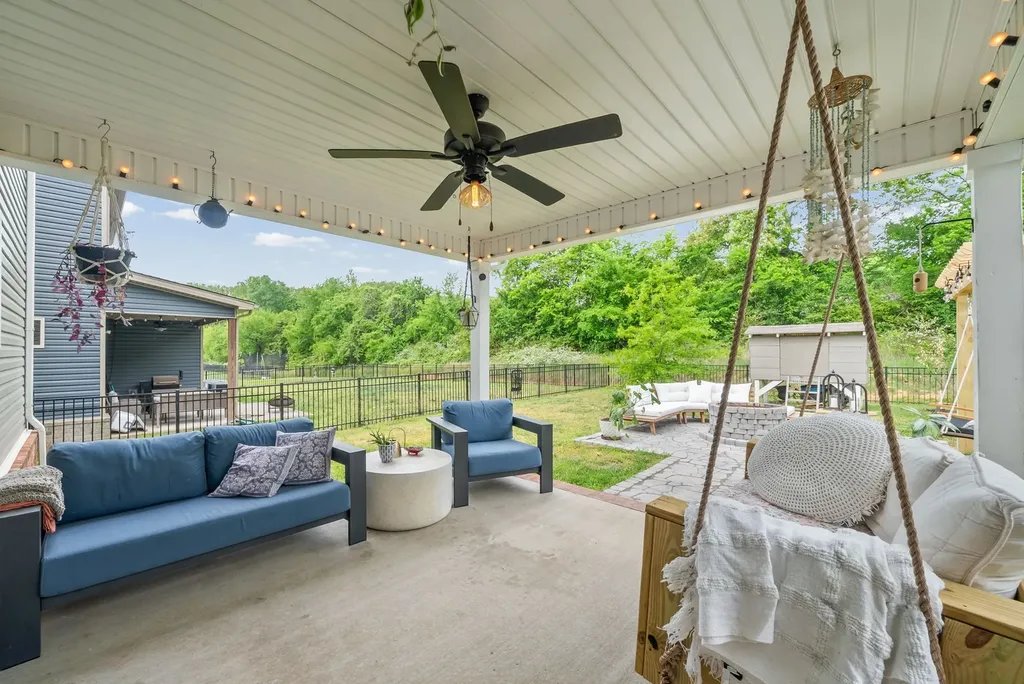 661 Battery Court Clarksville TN 37042
