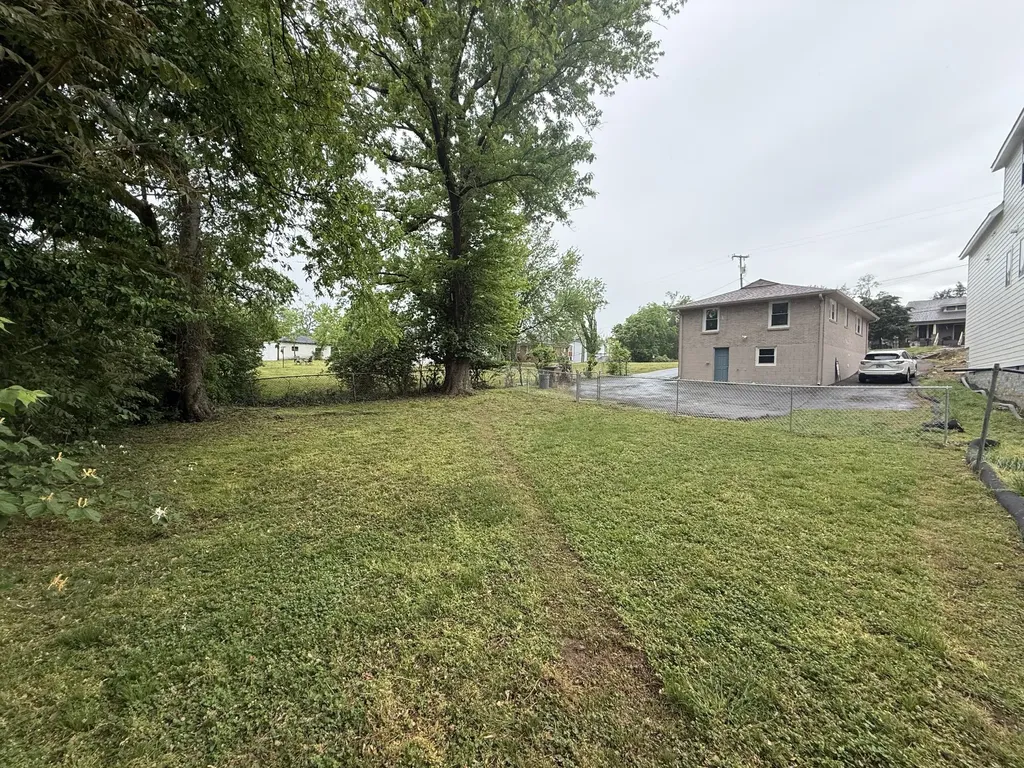 1411 Porter Road Nashville TN 37206