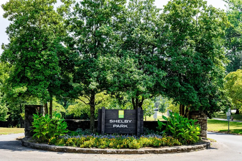 1111 Petway Avenue Nashville TN 37206