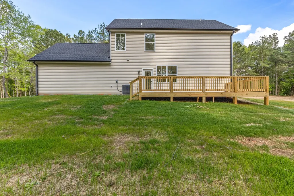 1013 Walnut Grove Road Dickson TN 37055