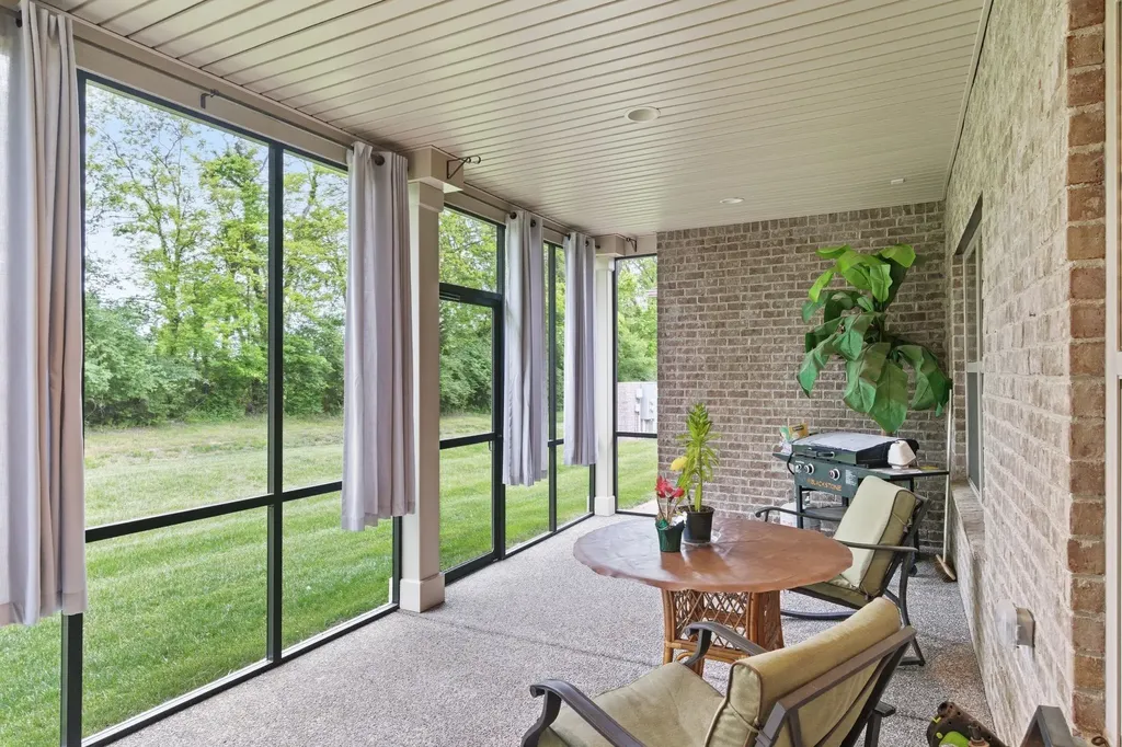 3223 Chaucer Lane Gallatin TN 37066